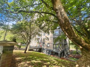 External- click for photo gallery